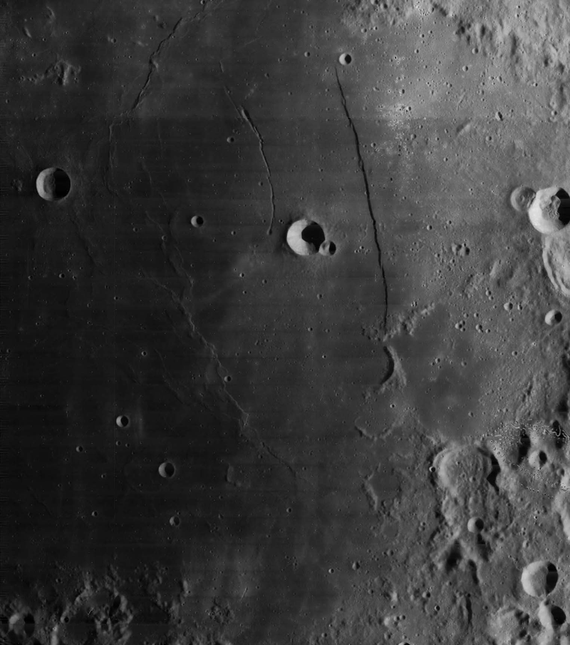 Illustration for article titled The Seven Wonders of the Moon
